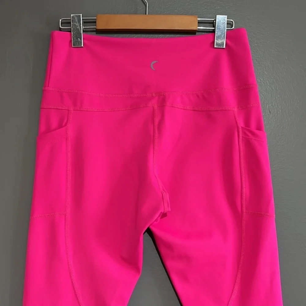 Zyia Active Party Hot Pink Light n Tight Crop Hi-Rise Leggings 17” Size 2 - Picture 5 of 7
